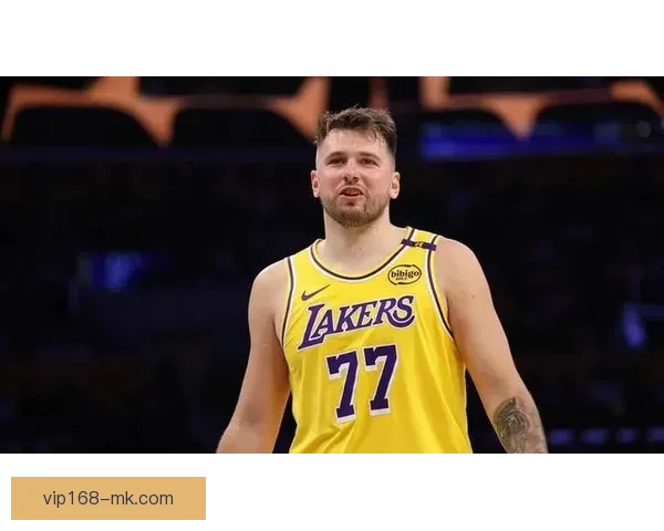 东契奇回应扎威冲突事件并谈休息期恢复重要性